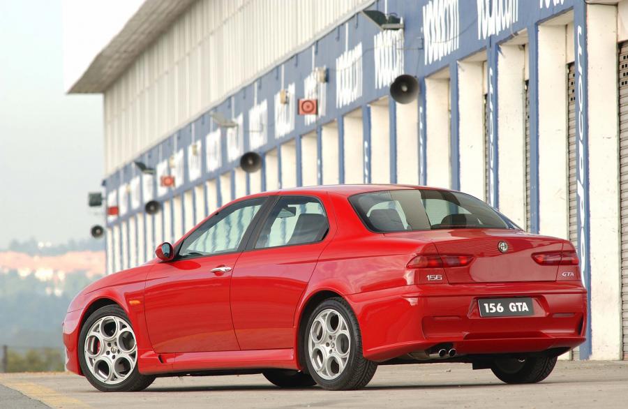  Alfa Romeo 156 GTA (932A) 2003 года  (ZA) (фото 15 из 28)